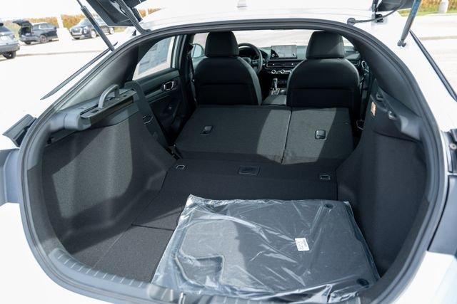Photo of 2025 PLATINUM WHITE Honda Civic