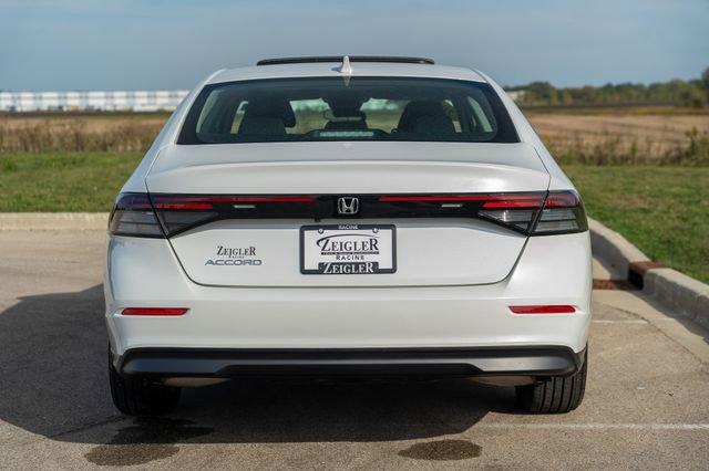 Photo of 2024 Platinum White Pearl Honda Accord