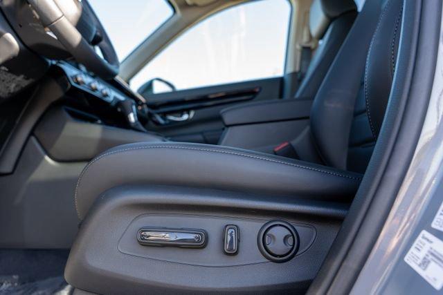 Photo of 2026 URBAN GRAY Honda CR-V