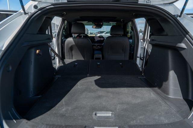 Photo of 2024 Summit White Chevrolet Trax