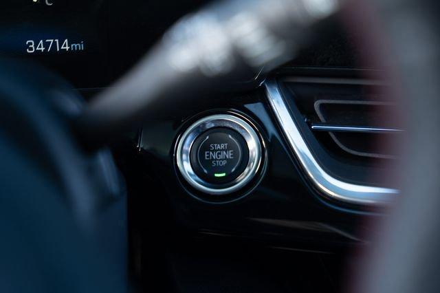 Photo of 2024 Summit White Chevrolet Trax