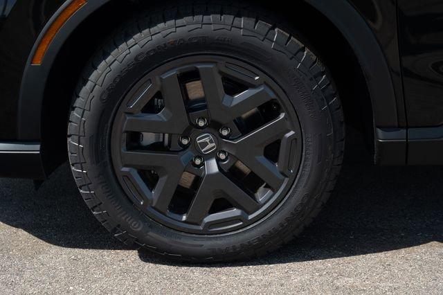 Photo of 2026 CRYSTAL BLACK Honda CR-V Hybrid