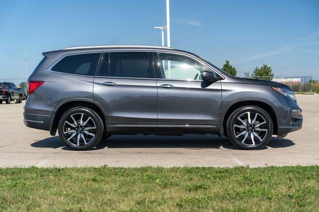 Photo of 2019 Modern Steel Metallic Honda Pilot
