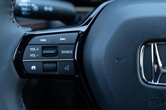 Photo of 2026 Milano Red Honda HR-V