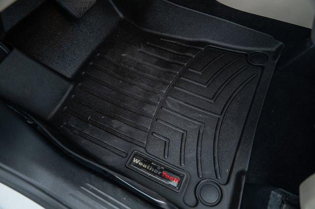 Photo of 2021 Polar White Mercedes-Benz GLB 250