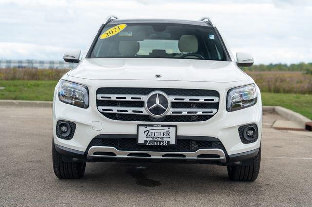 Photo of 2021 Polar White Mercedes-Benz GLB 250
