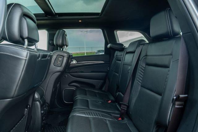 Photo of 2017 Granite Crystal Metallic Clearcoat Jeep Grand Cherokee
