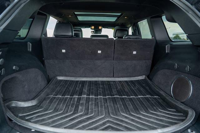Photo of 2017 Granite Crystal Metallic Clearcoat Jeep Grand Cherokee