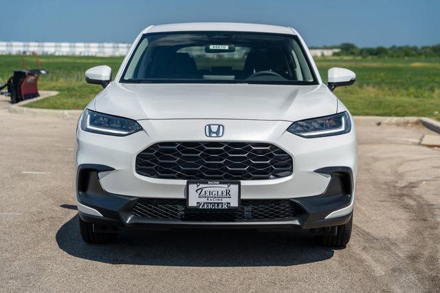 Photo of 2026 Platinum White Pearl Honda HR-V