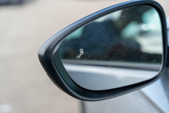 Photo of 2025 Solar Silver Metallic Honda Accord
