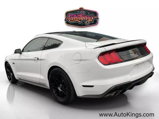 Photo of 2019 Oxford White Ford Mustang
