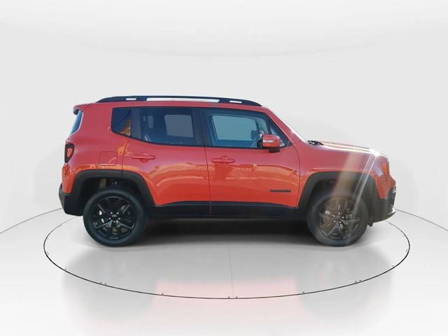 Photo of 2017 Omaha Orange Jeep Renegade