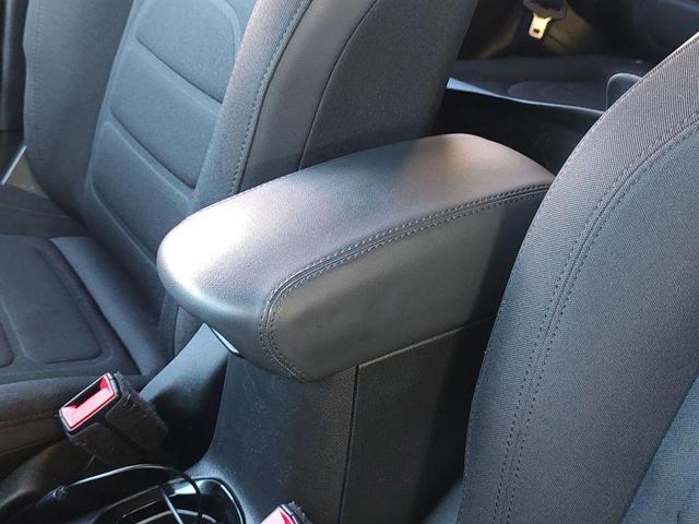 Photo of 2017 Omaha Orange Jeep Renegade