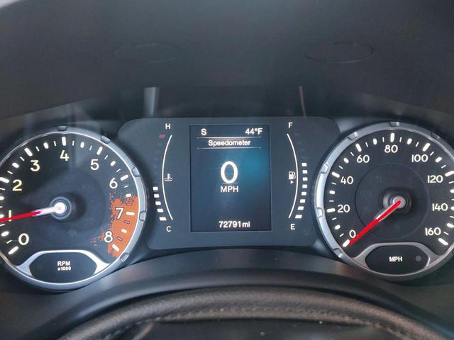 Photo of 2017 Omaha Orange Jeep Renegade