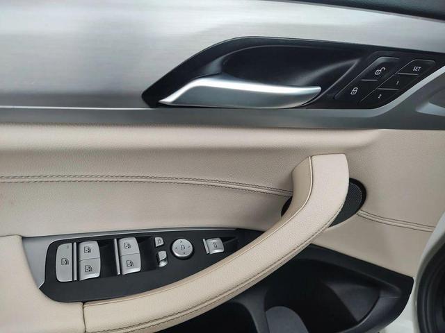 Photo of 2020 Alpine White BMW X3