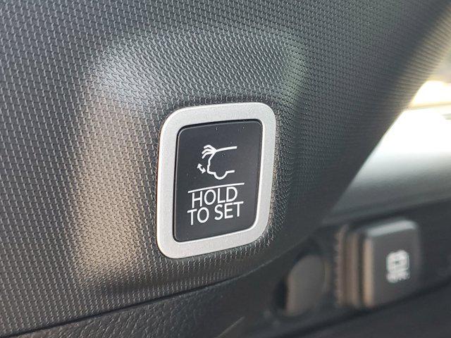 Photo of 2025 Baltic Gray Metallic Clearcoat Jeep Grand Cherokee
