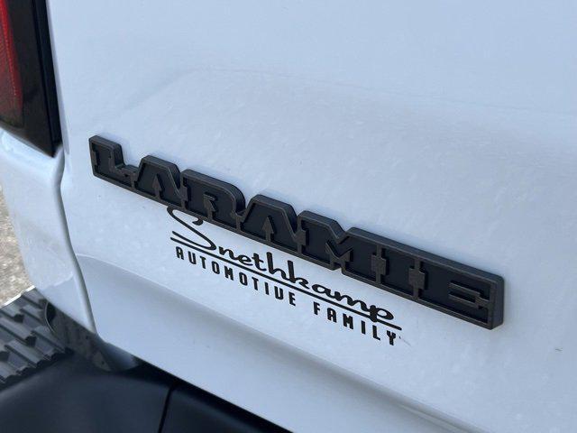 Photo of 2026 Bright White Clearcoat RAM 1500