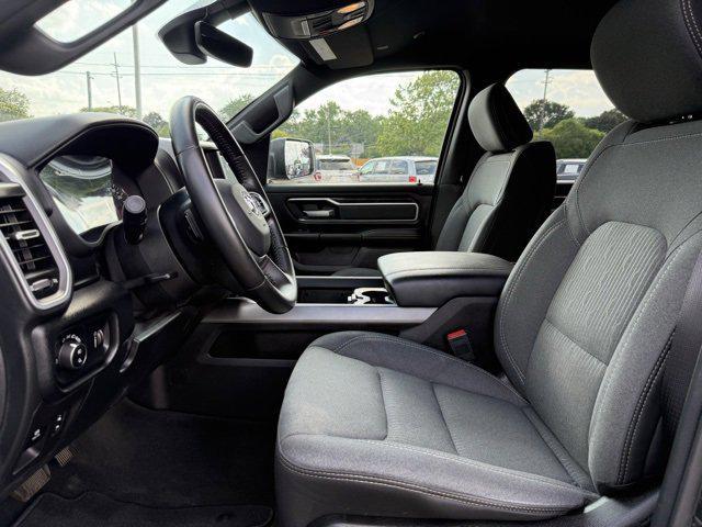 Photo of 2022 Diamond Black Crystal Pearlcoat RAM 1500