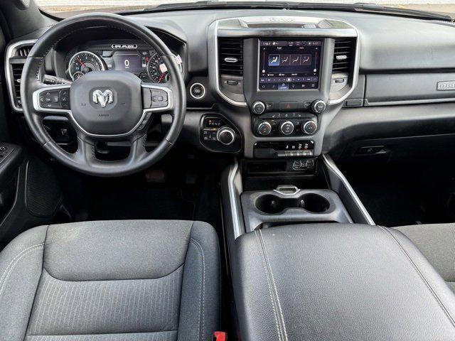 Photo of 2022 Diamond Black Crystal Pearlcoat RAM 1500