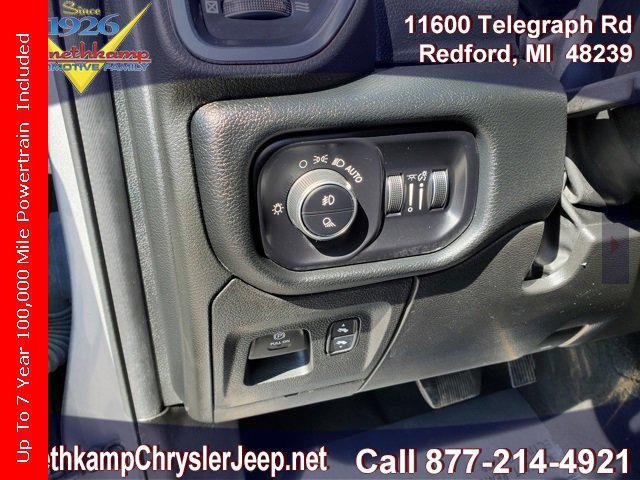 Photo of 2022 Billet Silver Metallic Clearcoat RAM 1500