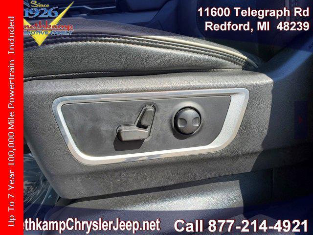 Photo of 2022 Billet Silver Metallic Clearcoat RAM 1500