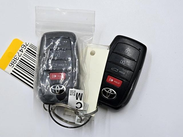 Photo of 2023 Silver Toyota Corolla