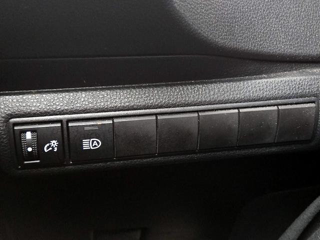 Photo of 2023 Silver Toyota Corolla