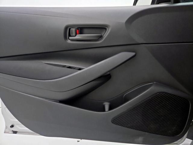 Photo of 2023 Silver Toyota Corolla