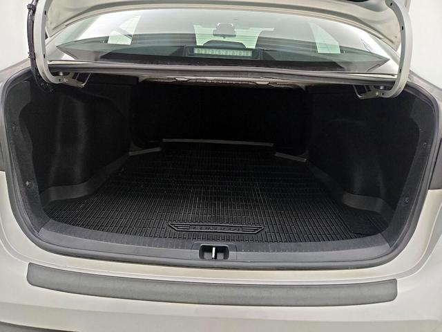 Photo of 2023 Silver Toyota Corolla