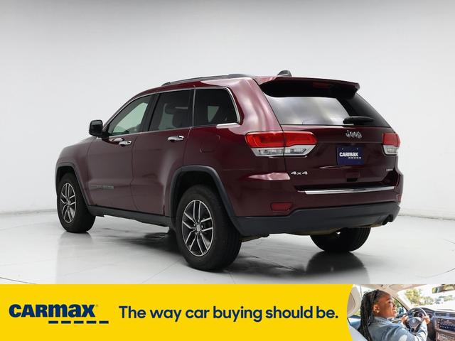 Photo of 2017 Red Jeep Grand Cherokee