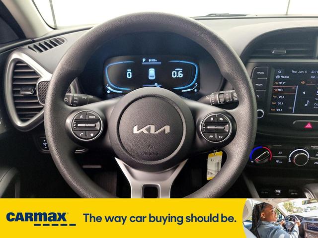 Photo of 2023 Gray Kia Soul