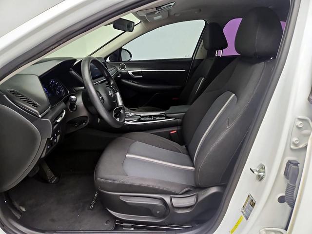 Photo of 2020 White Hyundai SONATA
