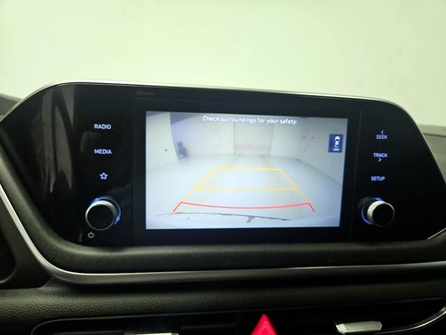 Photo of 2020 White Hyundai SONATA