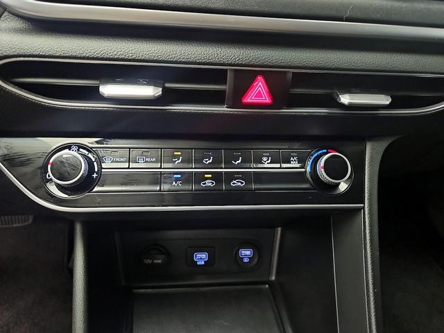 Photo of 2020 White Hyundai SONATA