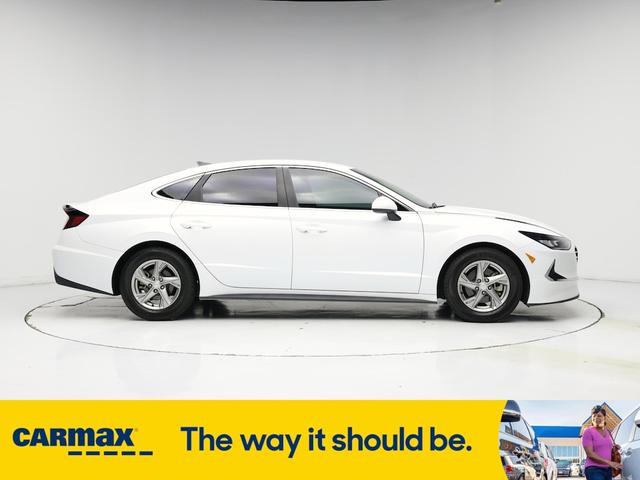 Photo of 2020 White Hyundai SONATA