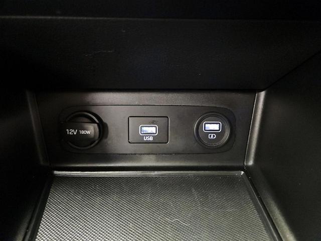 Photo of 2020 White Hyundai SONATA