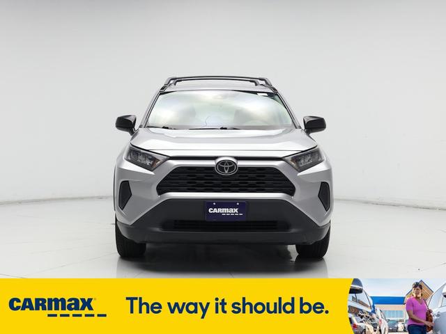 Photo of 2020 Silver Toyota RAV4