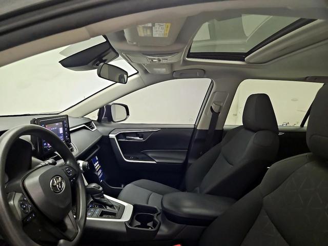 Photo of 2021 Gray Toyota RAV4