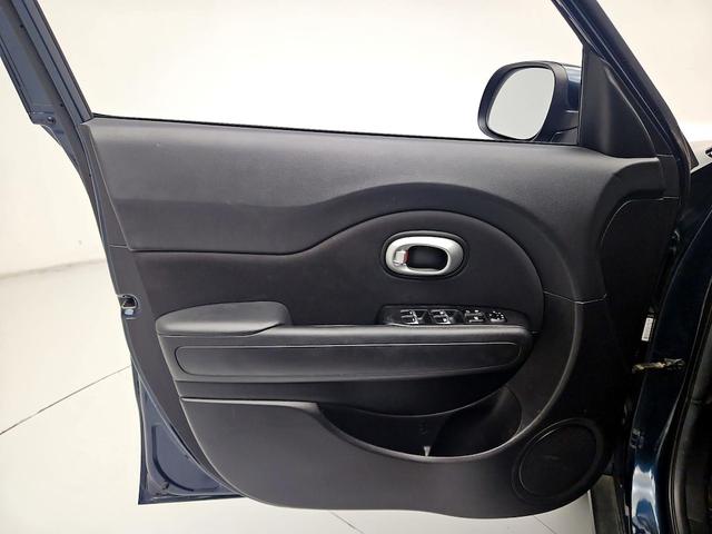 Photo of 2018 Blue Kia Soul