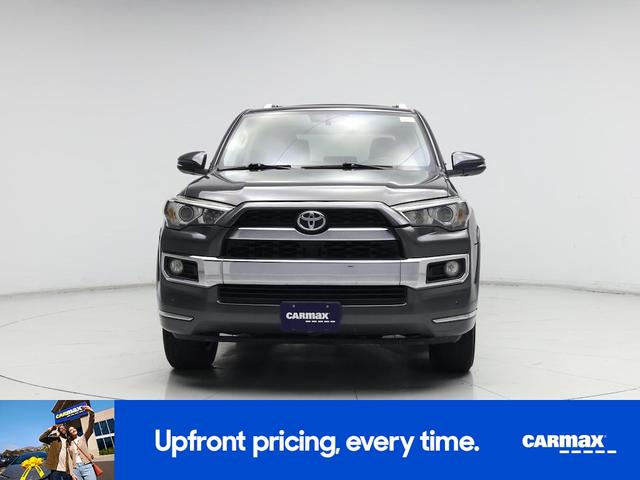 Photo of 2016 Gray Toyota 4Runner