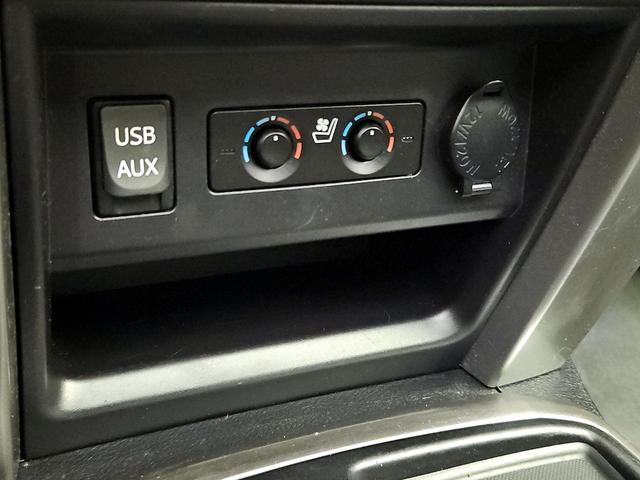 Photo of 2016 Gray Toyota 4Runner