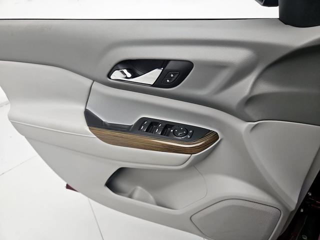 Photo of 2018 Burgundy GMC Acadia
