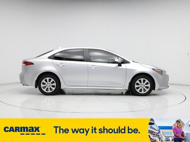 Photo of 2024 Silver Toyota Corolla Hybrid