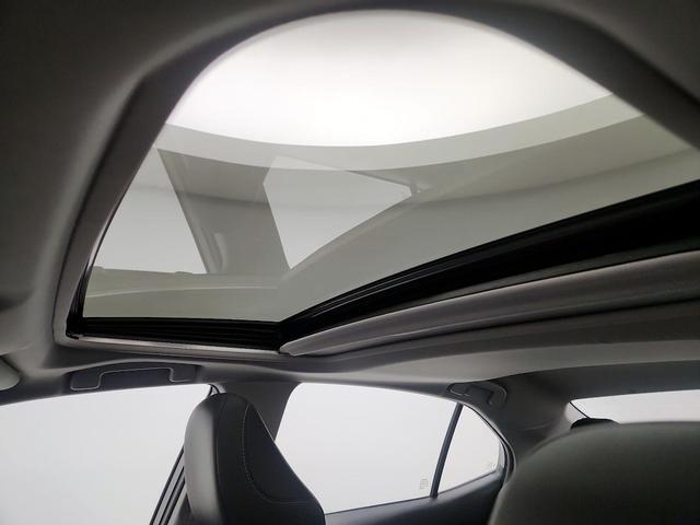 Photo of 2020 Gray Toyota Camry