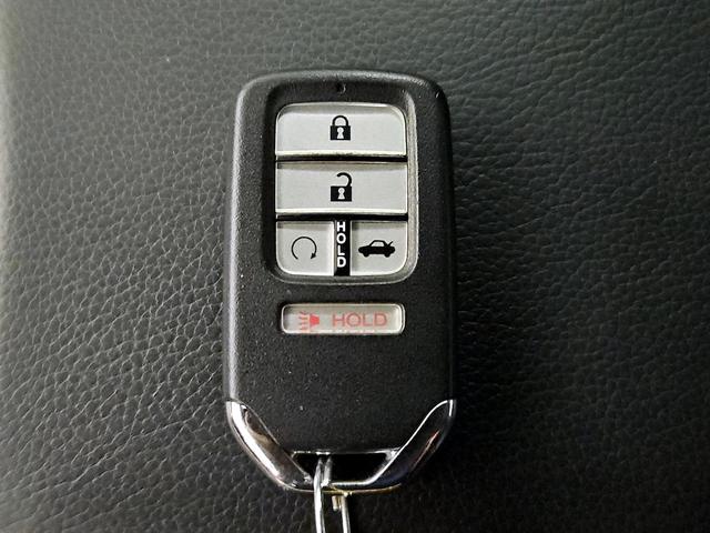 Photo of 2020 Gray Honda Civic