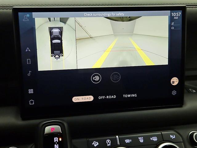 Photo of 2023 Gray Land Rover Defender