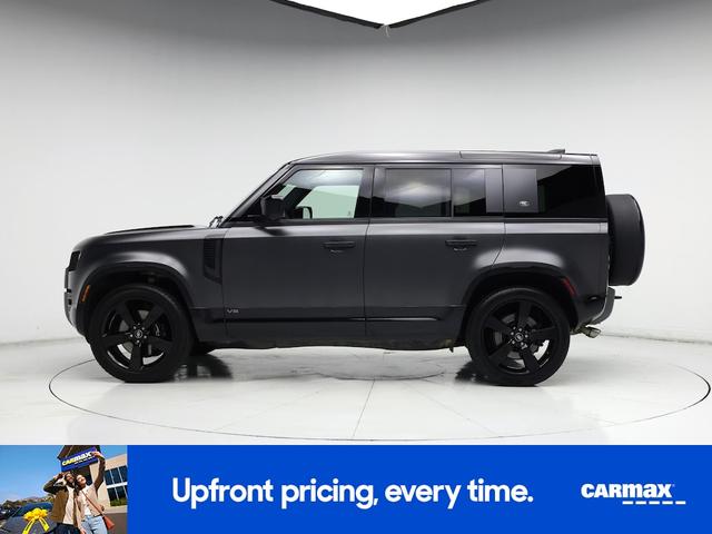Photo of 2023 Gray Land Rover Defender