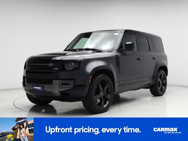 Photo of 2023 Gray Land Rover Defender