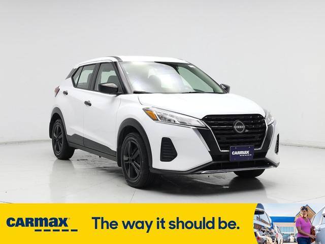 2022 Nissan Kicks