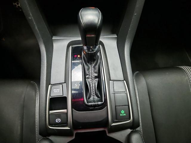 Photo of 2020 Gray Honda Civic